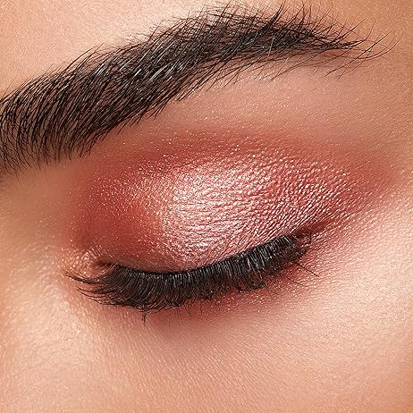 New Glamour Multi Finish Eyeshadow Palette, Paleta de Sombras, Cor Burgundy Notes